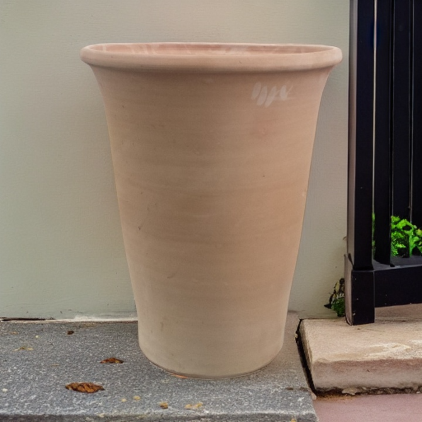 terrapak.co terracotta.pk #planters #Pakistanpots #planters #pots.pk #handmadepotsandplanters #terracottapotsfrompakistan #Pottery terracotta pakistan TR076 - Terracotta Pakistan | Pakistan’s Largest Supplier of Terracotta (clay) Home and Garden Products. Planters, Pots, Bricks, Concrete Products